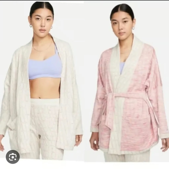 Nike‎ Yoga Small Reversible Kimono Wrap Womens Cream Pink Therma Fit Sweater Tie - Picture 1 of 16